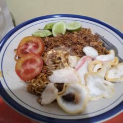 Mie Tektek Goreng