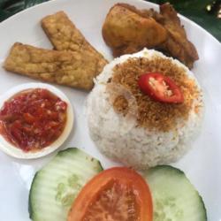 Nasi Ayam Goreng Ungkep Sayap/paha Bawah Tempe