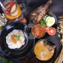 Nasi Mangut Panggangan Nila