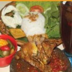 Paket Bebek Bakar