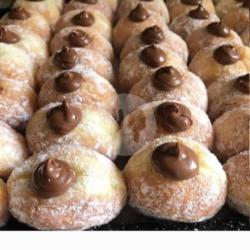 10 Donat Bomboloni Coklat