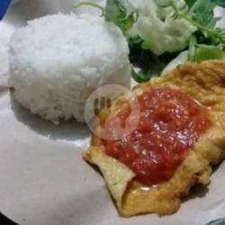 Nasi Telur Dadar Kremes