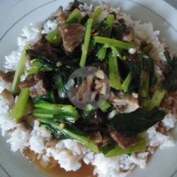 Nasi Cah Daging Sapi