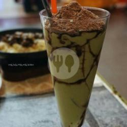 Jus Alpukat Premium Susu Milo