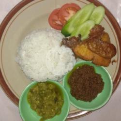 Pkt. Ayam Bumbu Hitam