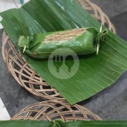 Nasi Bakar Echo Isi Ayam Kemangi