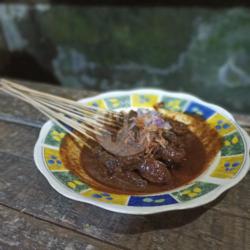 Sate Ayam         10 Tusuk