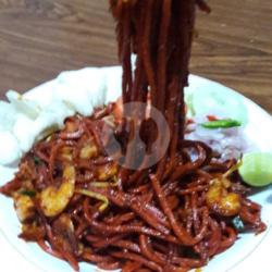 Mie Goreng Mie Merah Ayam