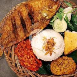 Nasi Nila Geprek   Sambal Geprek/sambal Pecel Lele