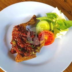 Bebek Penyet ( Tanpa Nasi )