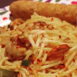 Spicy Spaghetti Oglio Olio Toping Mozarella Stick