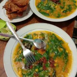 Tinutuan Campur