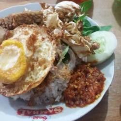 Nasi Telor Dadar Tempe Tahu