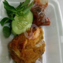Ayam Goreng Penyet