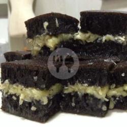 Keju Coklat Hitam / Pandan