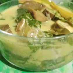 Sayur Lodeh Kuning Terong Daun Melinjo