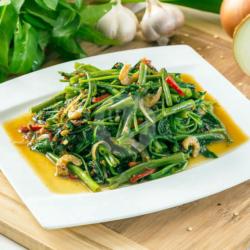 Kangkung Balacan