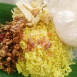 Nasi Kuning Standar