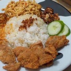 Nasi Kulit Ayam Crispy