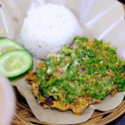 Pecel Ayam Geprek Sambal Ijo