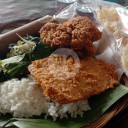 Nasi/lontong Pecel Ayam Geprek/krispi