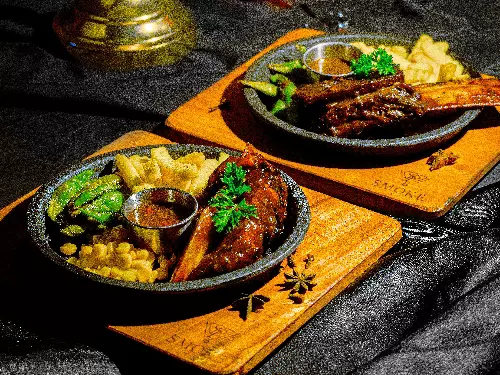 Smoke House Resto