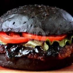 Burger Lada Hitam Malaysia