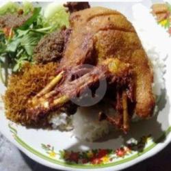 Nasi Dada Bebek Goreng   Bumbu Kuning