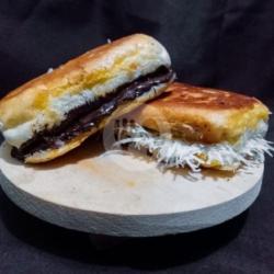 Roti Kadet Coklat Kacang