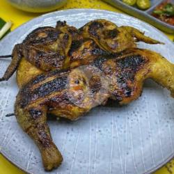 Ayam Bakar Madu Utuh Jumbo