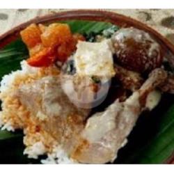 Nasi Gudeg Ayam Telur