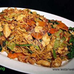 Mie Goreng Kriting Campur Telur Kocok