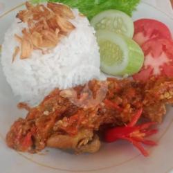 Nasi Ayam Penyet Seuhah