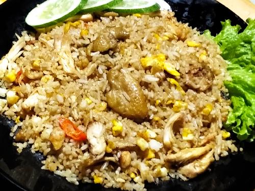 Nasi Goreng Aneka Toping Mas Wawan, Jalan Nitinegoro Demangan