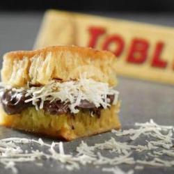 Martabak Manis Toblerone Keju Wisman