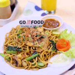 Mie Tektek Goreng