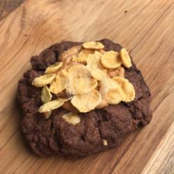 Peanut Butter And Cornflakes Cookie