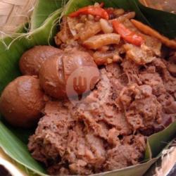 Sayur Gudeg Telur Ayam Suwir