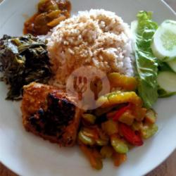 Nasi   Ikan Tenggiri Bakar   Sambal Pare