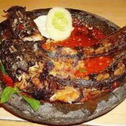 Lele Penyet (1ekor) Sambel Mentah   Nasi