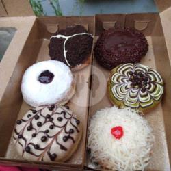 Donat Empuk Mantap  3pcs