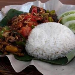 Paket 15 (nasi Gongso Iga Sapi Teh/es)