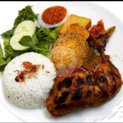 Paket Super Kenyang Nasi Ayam Bakar Mie Hemat Mantap