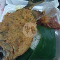 Paket Nasi -bawal Crispy Geprek