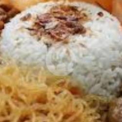 Nasi Uduk Bihun