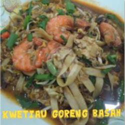 Kwetiau Goreng Basah