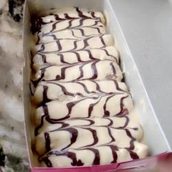 Pisang Crispy Tiramisu Box L