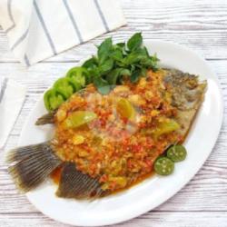 Ikan Gurame Sambal Pecak