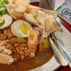 Gado Gado Ketupat   Telor Asin