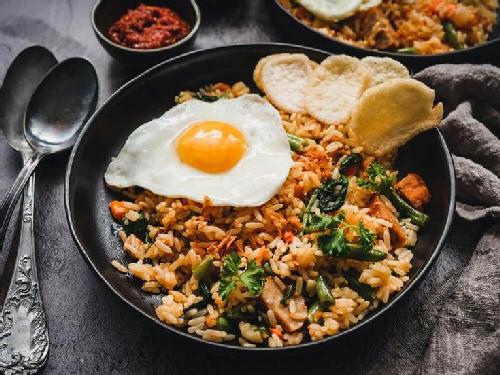 Kapten Nasi Goreng, Perumahan Dosen Blok C 12 No. 2